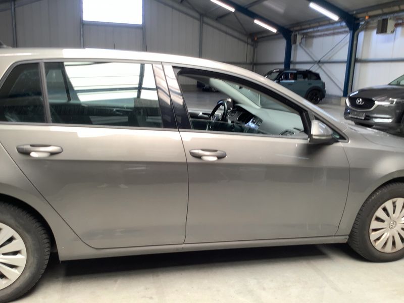 Volkswagen Golf VII 1.6 TDI Trendline BlueMotion Tech — zdjęcie 7