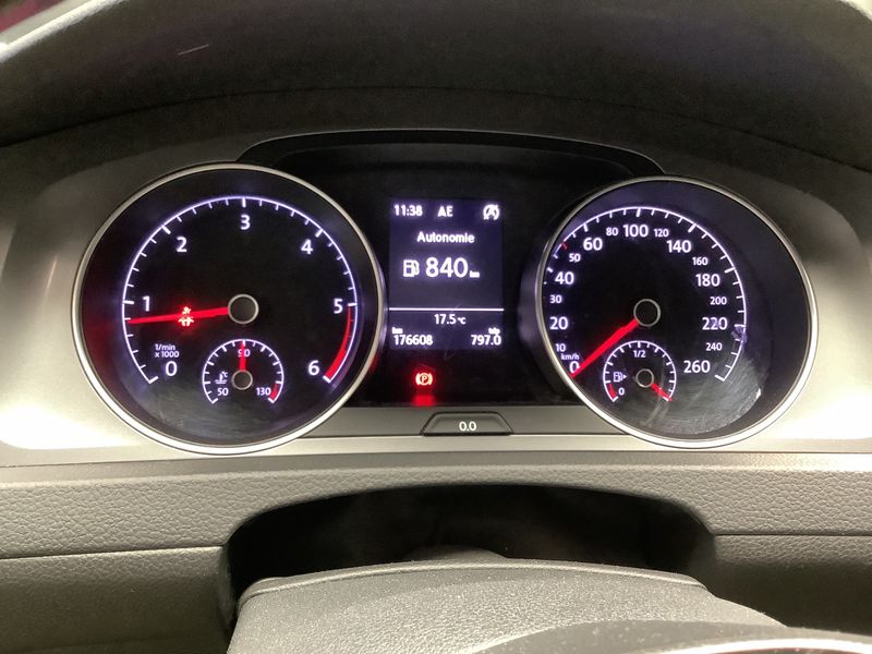 Volkswagen Golf VII 1.6 TDI Trendline BlueMotion Tech — zdjęcie 13