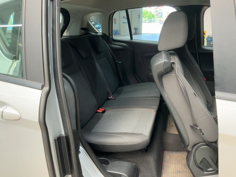 Ford B-Max 1.6 Ti-VCT Trend — zdjęcie 14