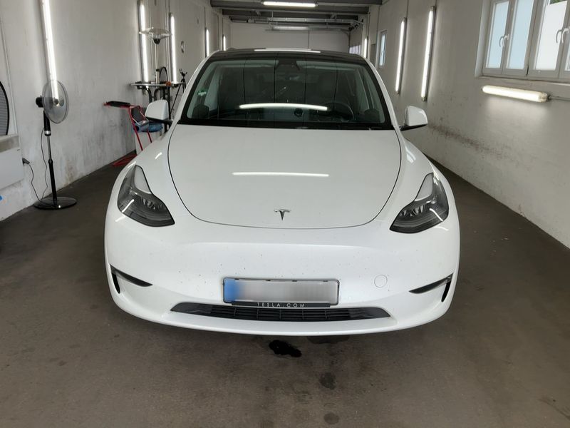 Tesla Model Y Performance Dual AWD AWD — zdjęcie 9