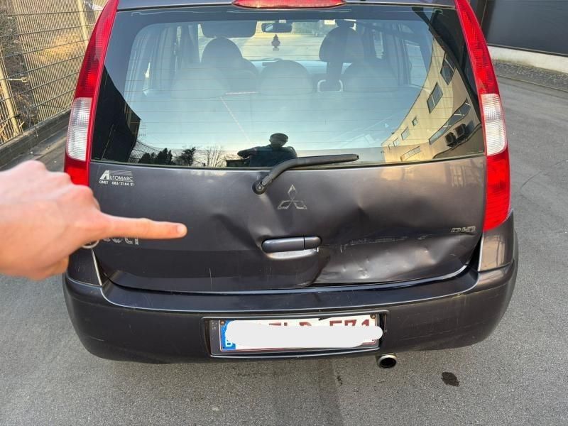 Mitsubishi Colt 1.5 DI-D Inform 2007 – снимка 20