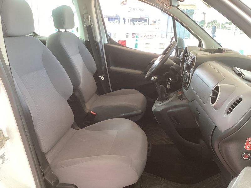 Peugeot Partner 1.6 HDi Access — zdjęcie 11