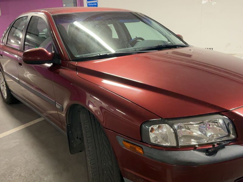 Volvo S80 2.4