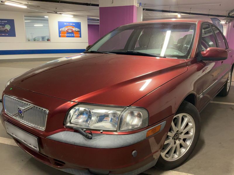 Volvo S80 2.4 — zdjęcie 1
