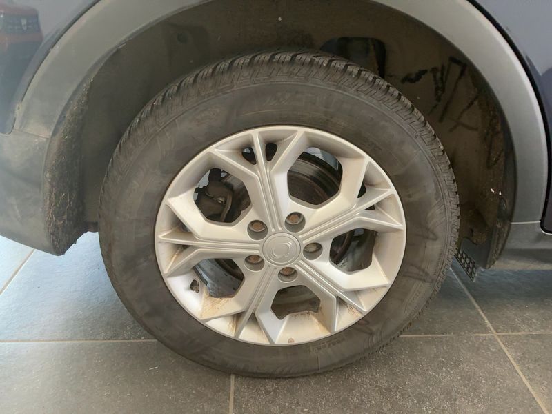 Ssangyong Tivoli 1.2 GDI Crystal 4x2 2022 – снимка 9