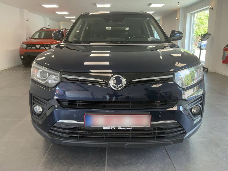 Ssangyong Tivoli 1.2 GDI Crystal 4x2 — zdjęcie 9