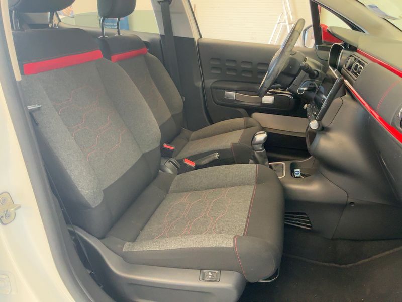 Citroen C3 1.2 PureTech Shine — zdjęcie 11