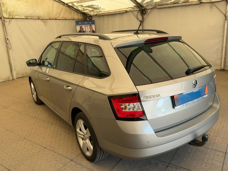 Skoda Fabia 1.2 TSI Joy — zdjęcie 3