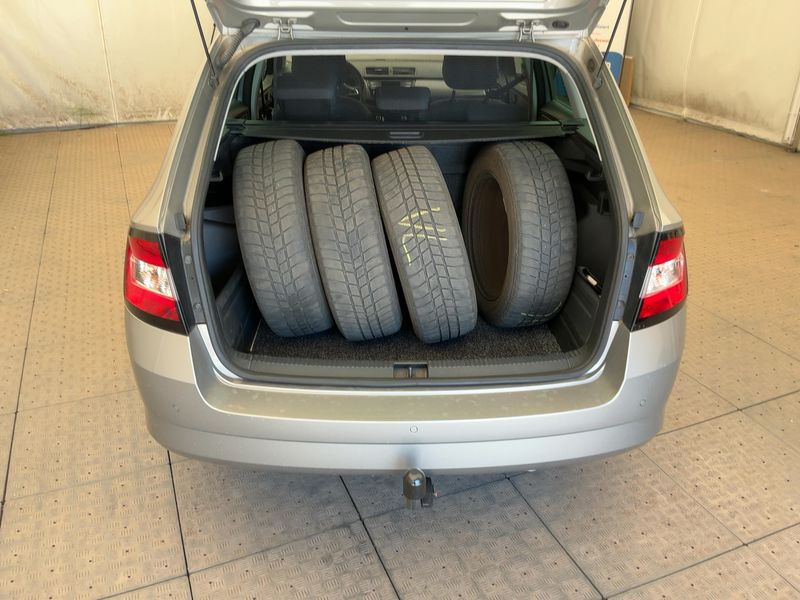 Skoda Fabia 1.2 TSI Joy — zdjęcie 10