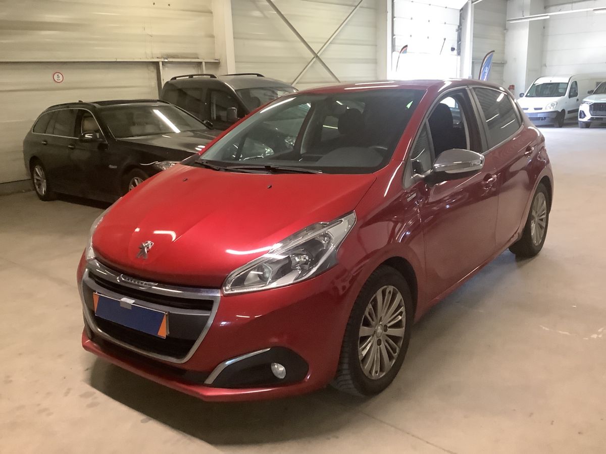 Peugeot 208 2017 — photo 1