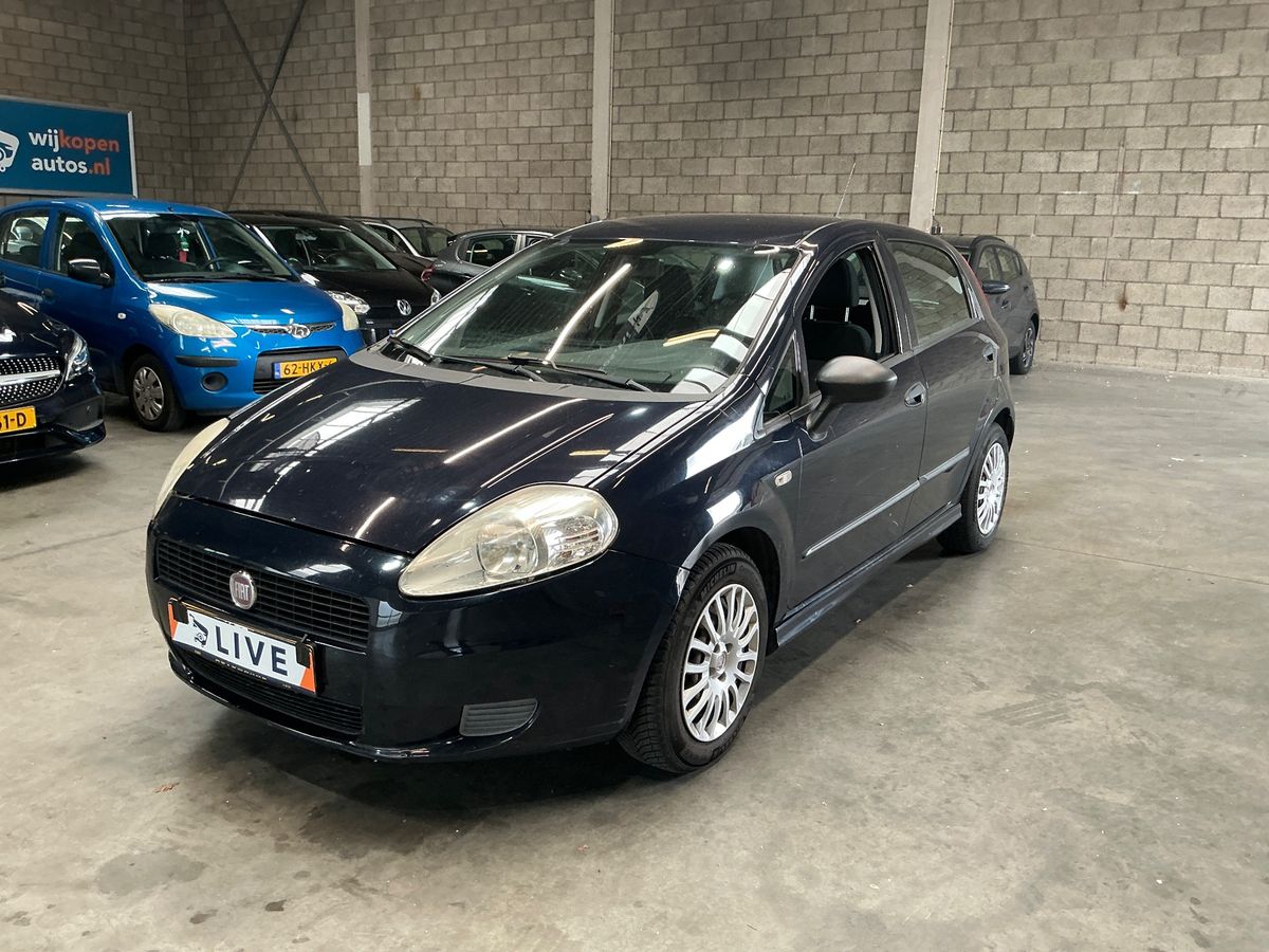 Fiat Grande 2011
