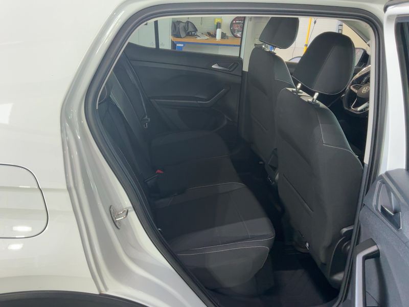 Volkswagen T-Cross 1.0 TSI Style — zdjęcie 14