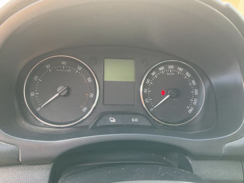 Skoda Roomster 1.2 TSI Ambition 2015 – снимка 18