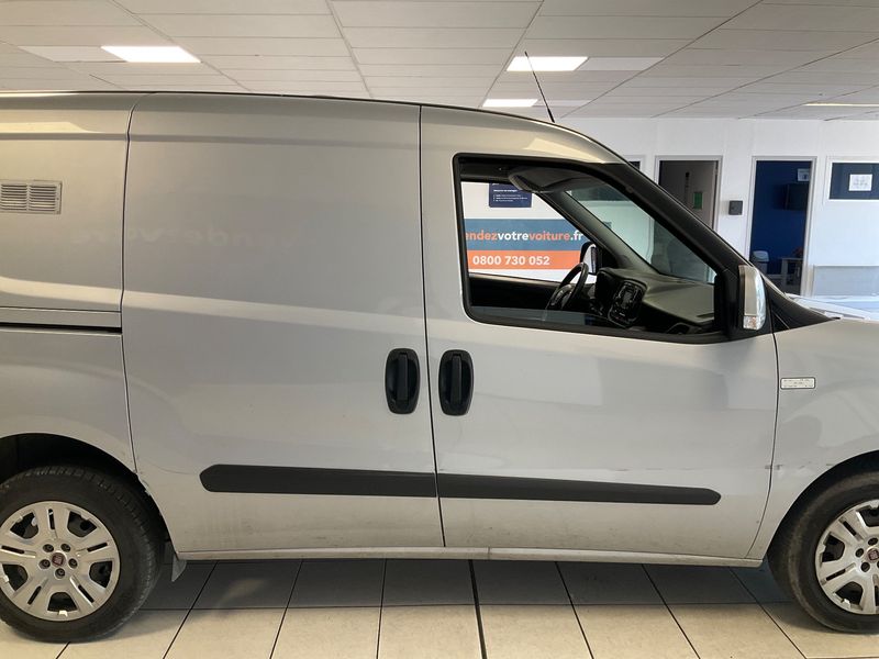 Fiat Doblo 1.6 JTDM Pro Lounge Fourgon — zdjęcie 7