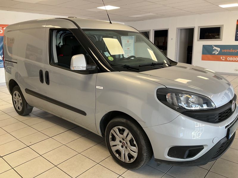 Fiat Doblo 1.6 JTDM Pro Lounge Fourgon — zdjęcie 8