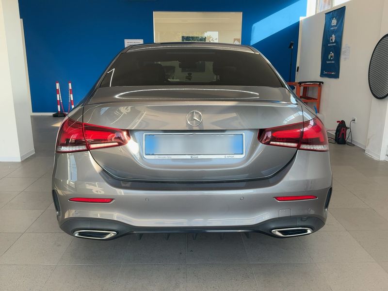 Mercedes-Benz A-Klasse Limousine A 180 d AMG Line — zdjęcie 5