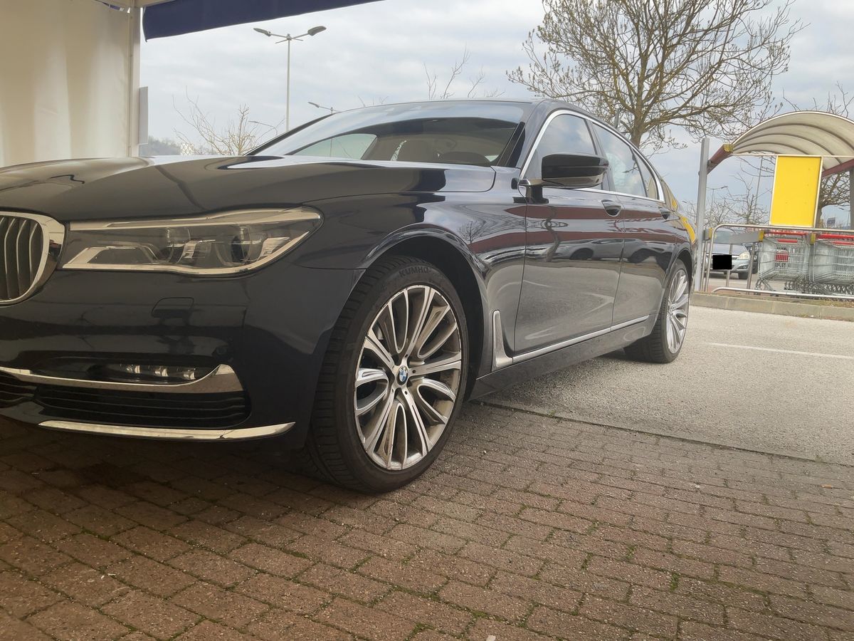 BMW 7er 2015