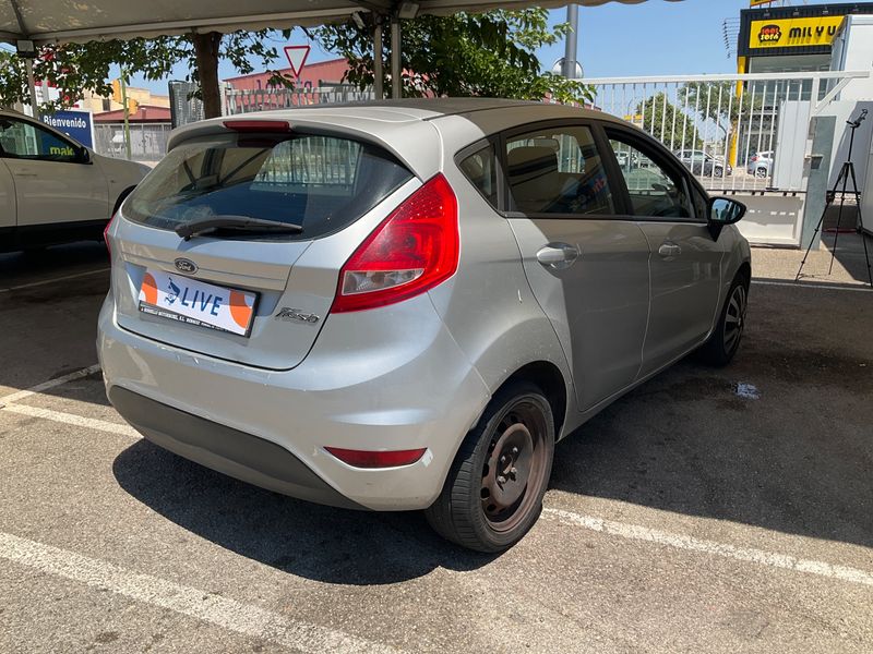 Ford Fiesta 1.25 Trend 2010 – снимка 2