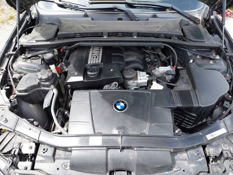 BMW 3er 320i — zdjęcie 8