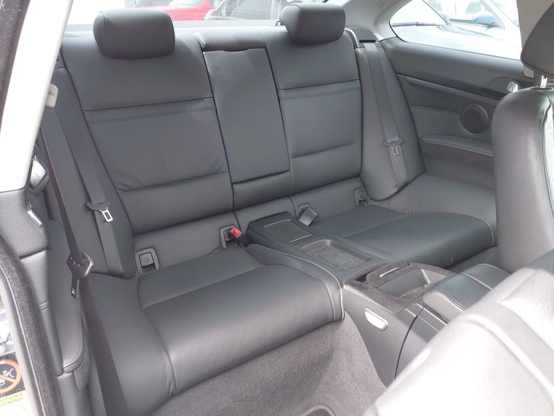 BMW 3er 320i — zdjęcie 14