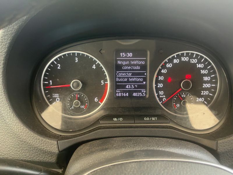 Volkswagen Amarok 2.0 TDI Trendline DoubleCab 4Motion — zdjęcie 13