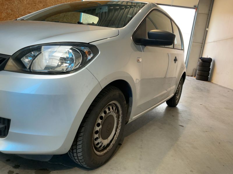 Skoda Citigo 1.0 MPI Active — zdjęcie 2
