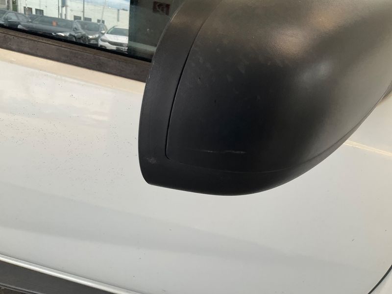 Dacia Duster 1.6 E85 4x2 2012 – снимка 28
