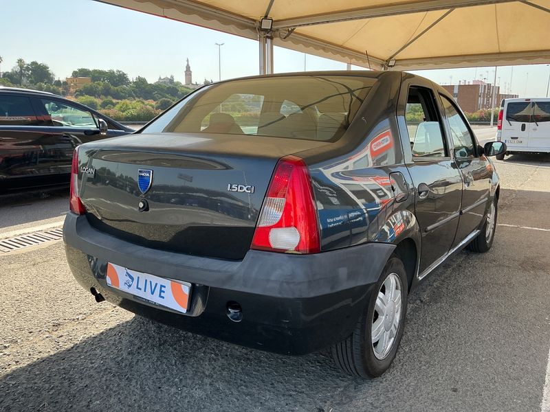 Dacia Logan 1.5 dCi Laureate — zdjęcie 2