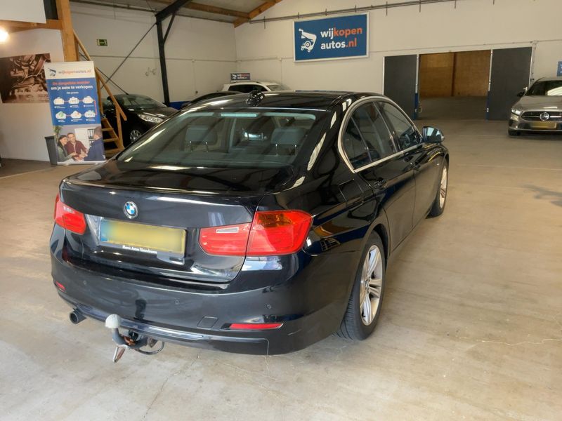 BMW 3er 316i 2013 – снимка 8