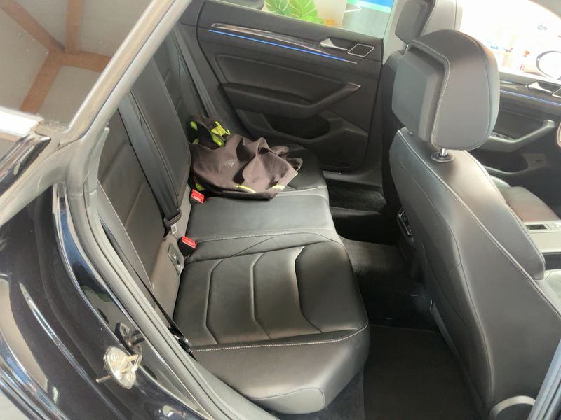 Volkswagen Arteon 2.0 TDI Elegance 4Motion — zdjęcie 14