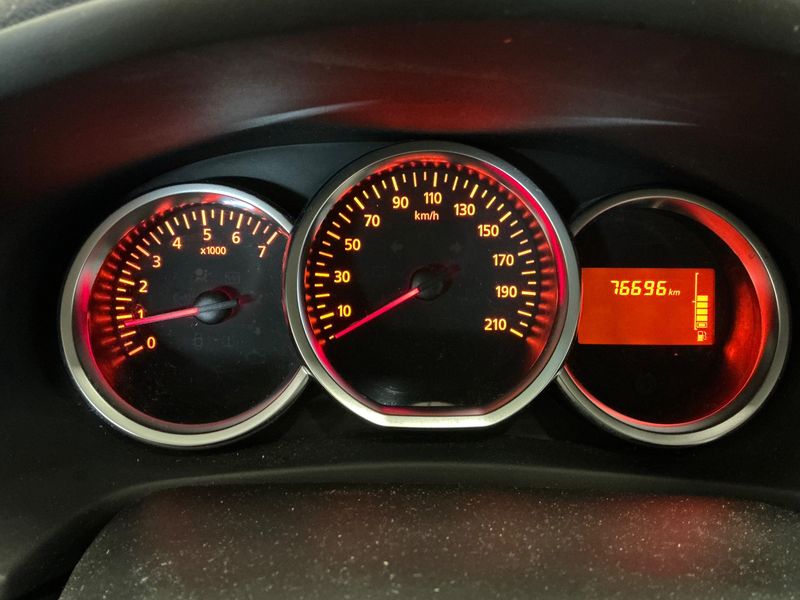 Dacia Sandero 1.0 TCe Stepway — zdjęcie 13
