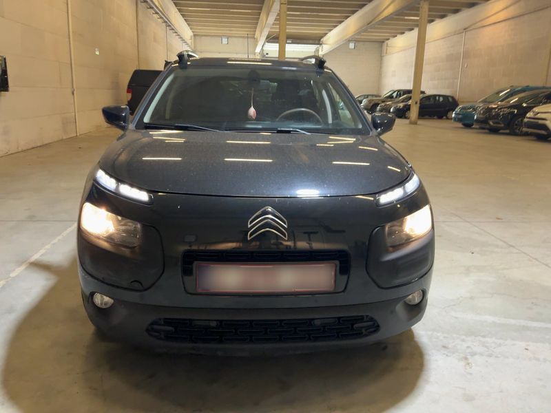 Citroen C4 Cactus 1.6 Blue-HDi Shine — zdjęcie 9