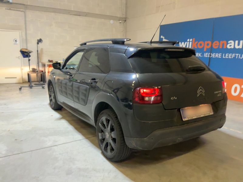 Citroen C4 Cactus 1.6 Blue-HDi Shine — zdjęcie 3