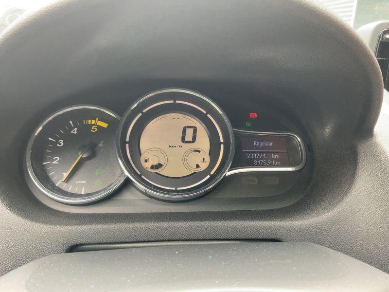 Renault Megane 1.5 dCi BOSE Edition 2013 – снимка 18