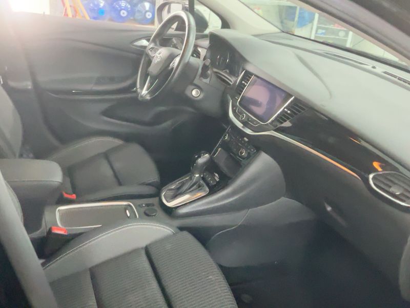 Opel Astra 1.5 CDTI Elegance Start/Stop 2020 – снимка 16