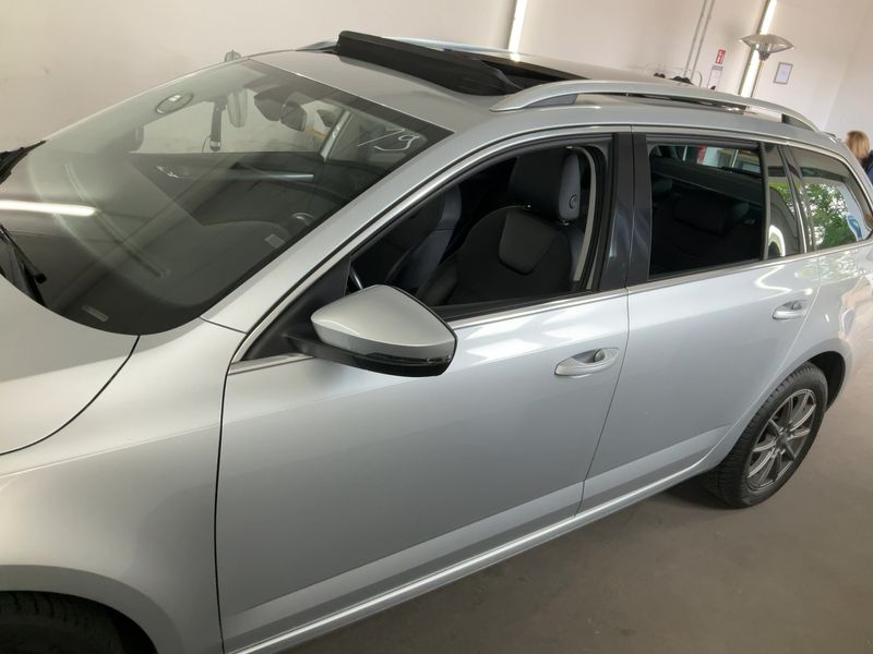 Skoda Octavia 1.6 TDI Style 2019 – снимка 4