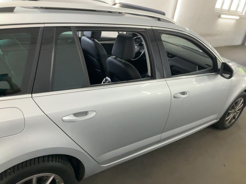 Skoda Octavia 1.6 TDI Style 2019 – снимка 10