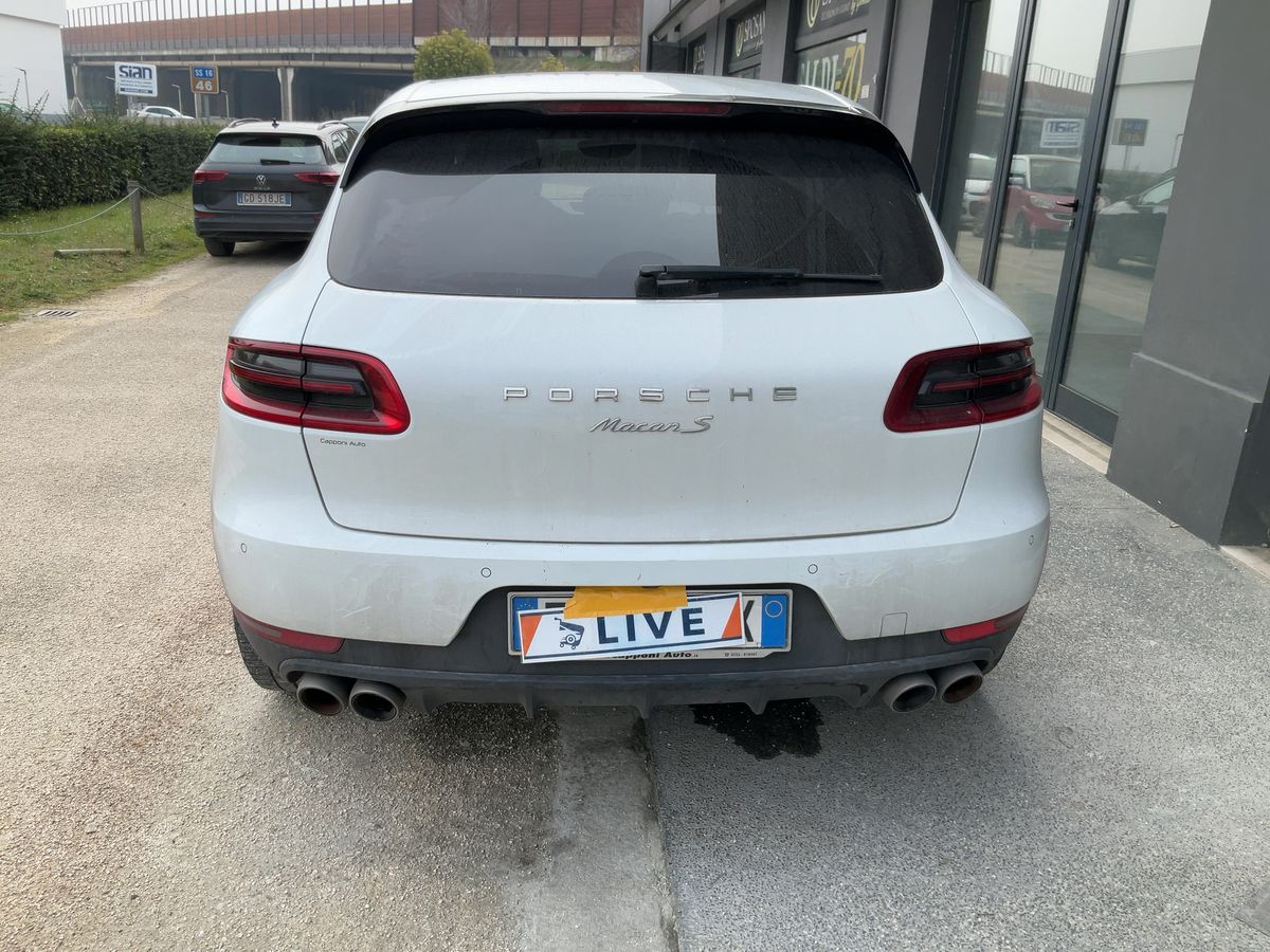 Porsche Macan 2016 — photo 8