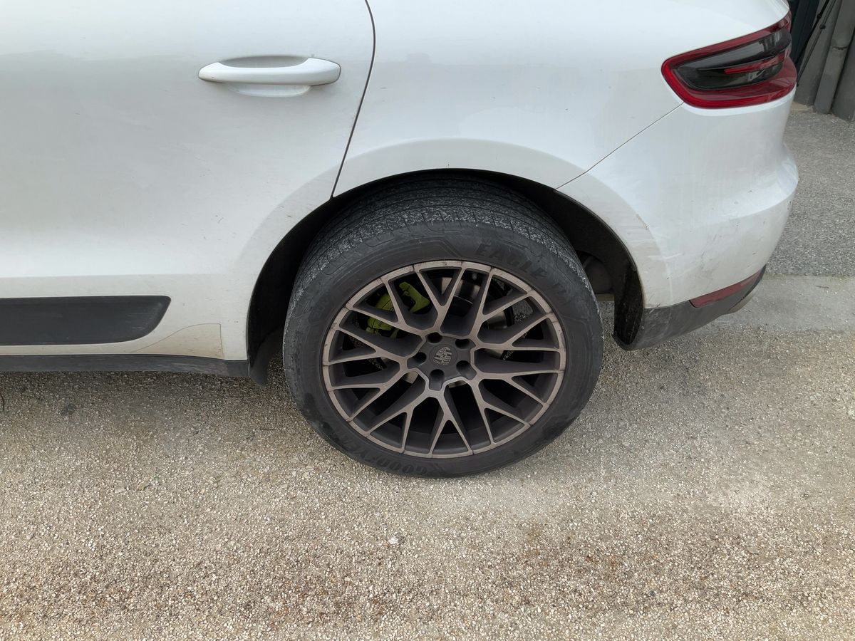 Porsche Macan 2016 — photo 6