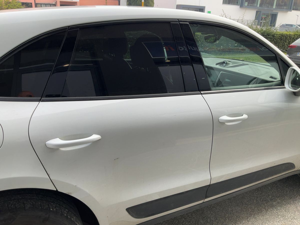Porsche Macan 2016 — photo 11