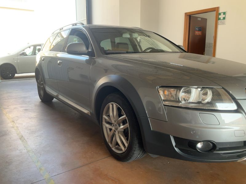 Audi A6 Allroad 3.0 V6 TFSI 2009 – снимка 12