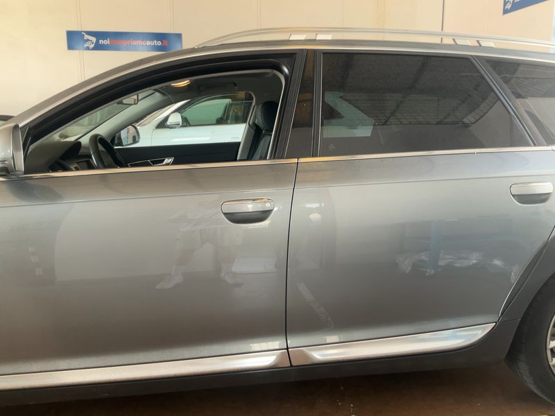 Audi A6 Allroad 3.0 V6 TFSI 2009 – снимка 4