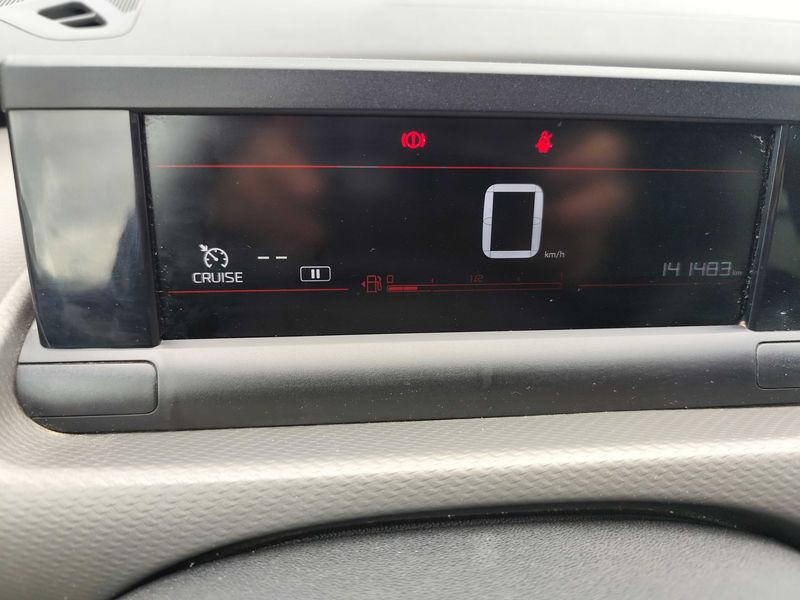 Citroen C4 Cactus 1.5 Blue-HDi Feel — zdjęcie 12