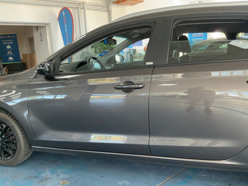 Hyundai i30 1.6 CRDi YES! — zdjęcie 4