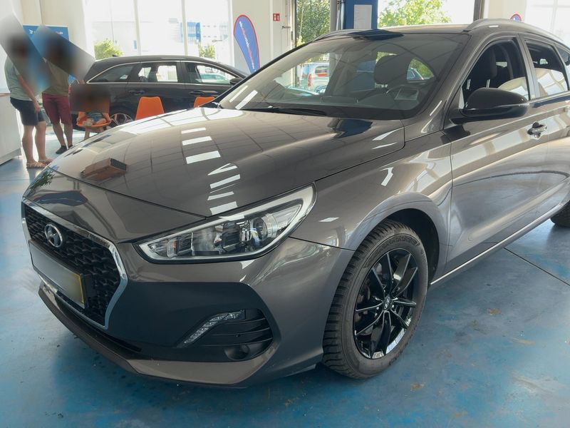 Hyundai i30 1.6 CRDi YES! — zdjęcie 2