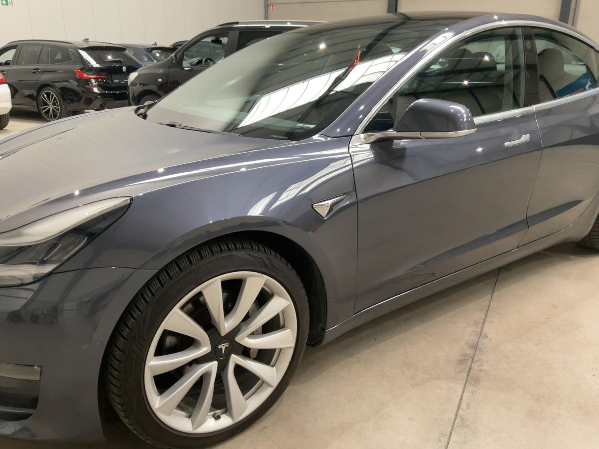 Tesla Model d'occasion
