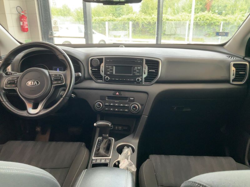 Kia Sportage 1.7 CRDi Cool 2WD — zdjęcie 12