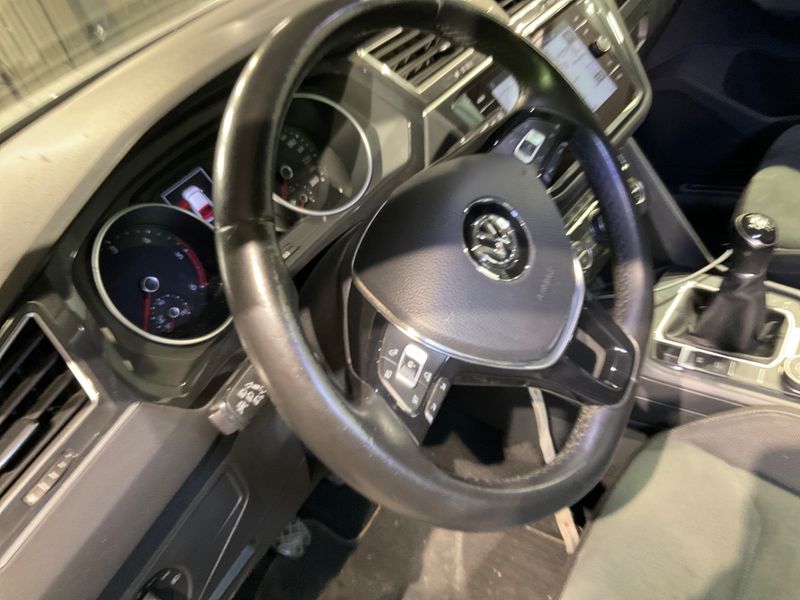 Volkswagen Tiguan 2.0 TDI Highline 4Motion BlueMotion Tech 2018 – снимка 23