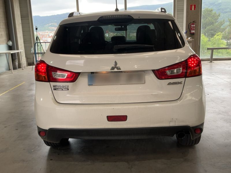 Mitsubishi ASX 1.8 DI-D Kaiteki 2WD — zdjęcie 5