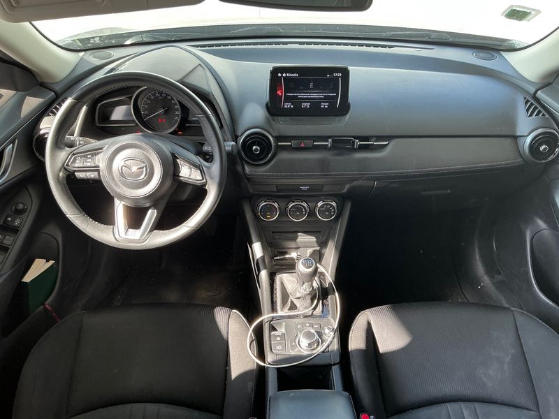 Mazda CX-3 1.8 Skyactiv-D Exclusive-Line — zdjęcie 12